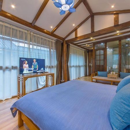 桐墅客栈 Lijiang Village House Экстерьер фото